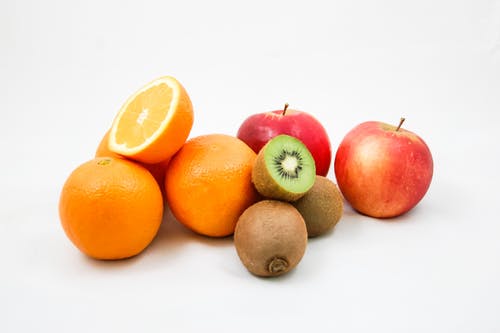 La frutta di stagione ha tutte le vitamine che ci occorrono!